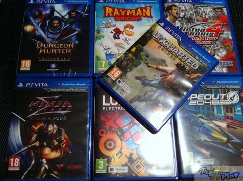 TNP-ACCPSVITA-28-02-2012_07 TNP TNP ACCPSVITA 28 02 2012 07 DEBALLAGE La Playstation Vita est arrivée !