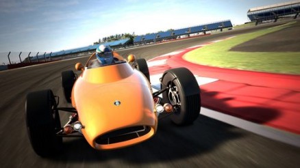 ACTU JEU - Gran Turismo 6 : un 15ème anniversaire sur PS3